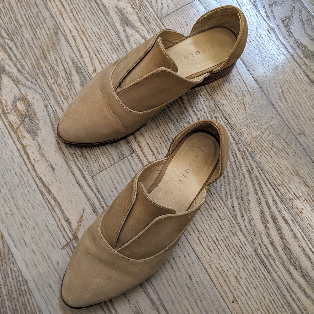 Nisolo Emma d'Orsay Oxford Flats in Almond, Size 5